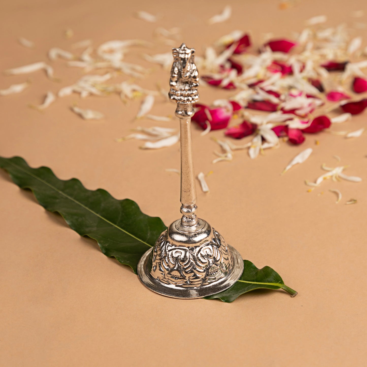 Intricately Designed Silver Pooja Thali Set with Elephant Trunk Shaped Stand