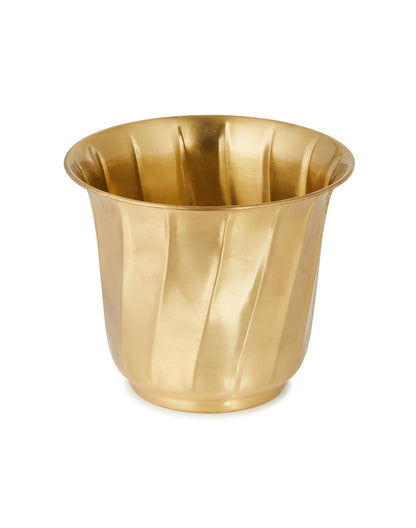 Brass Mandar Shaped Table Planter - 7inch