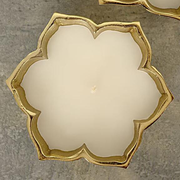 Flower Shaped Golden colored Aluminum Candle