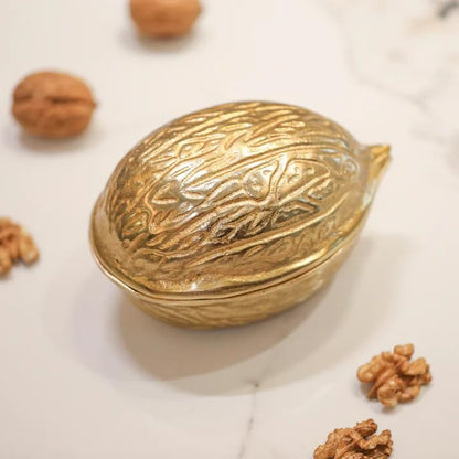 JAIN ART VILLA Walnut-Shaped Dry Fruit Platter, Gold Finish, Brass Serving Bowl, Decorative Snack Tray, Medium