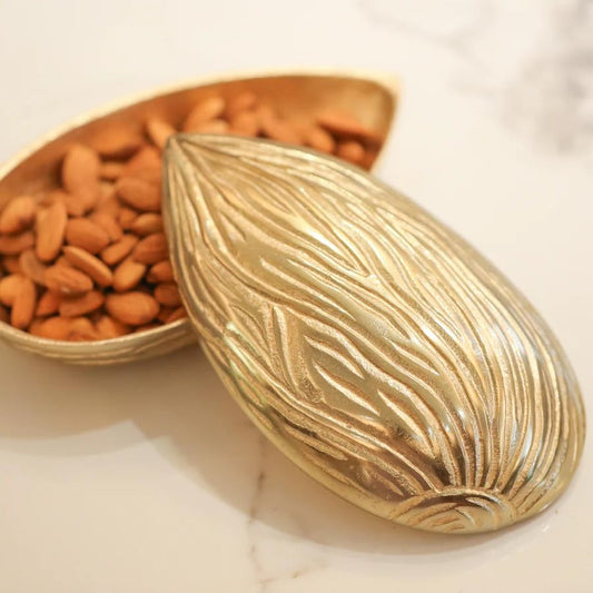 JAIN ART VILLA Almond-Shaped Dry Fruit Platter, Gold Finish, Brass Serving Bowl, Decorative Snack Tray, Medium