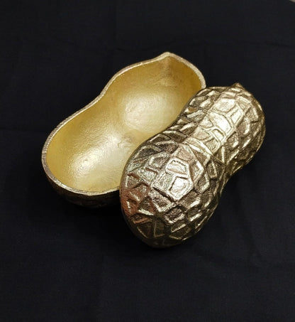 JAIN ART VILLA Peanut-Shaped Dry Fruit Platter, Gold Finish, Brass Serving Bowl, Decorative Snack Tray, Medium