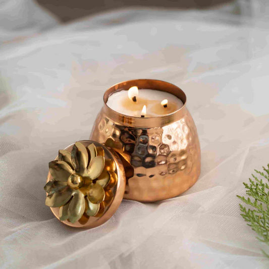 Patchouli & Cedarwood Scented Rose gold Handi-shaped Candle