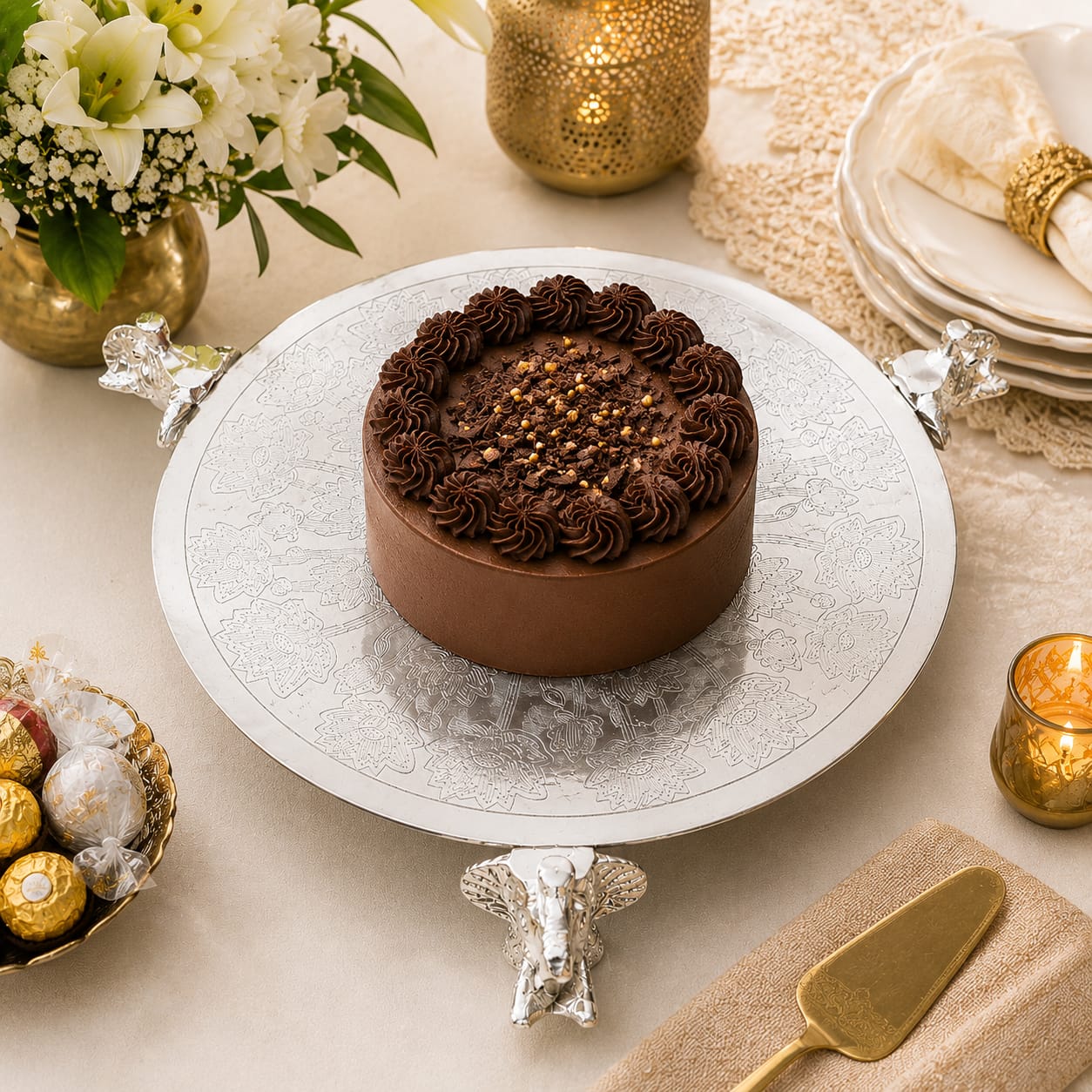 Heritage Cake Platter with Elephant Leg 12 inch