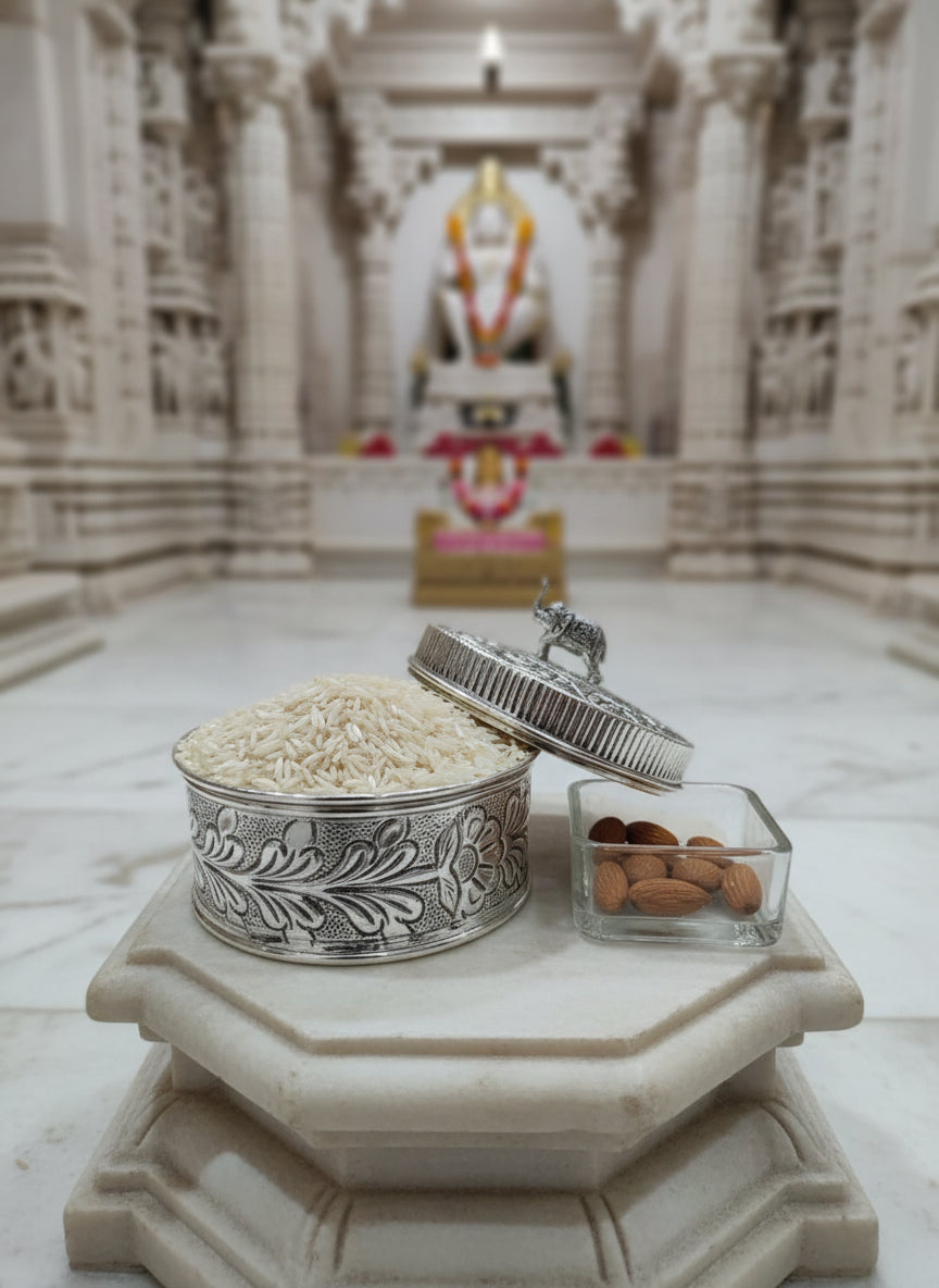 Silver Plated Elephant Knob Round Box with Lid – Handcrafted Embossed Dry Fruit, Roli Chawal & Multipurpose Storage Box