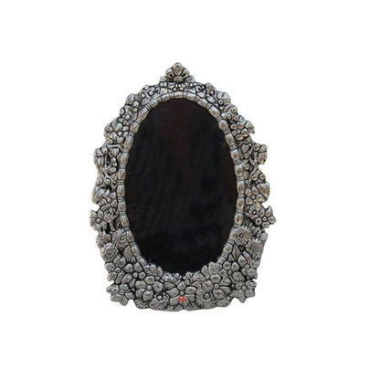 Silver Oval Shaped Floral Carving Metal Photo Frame
